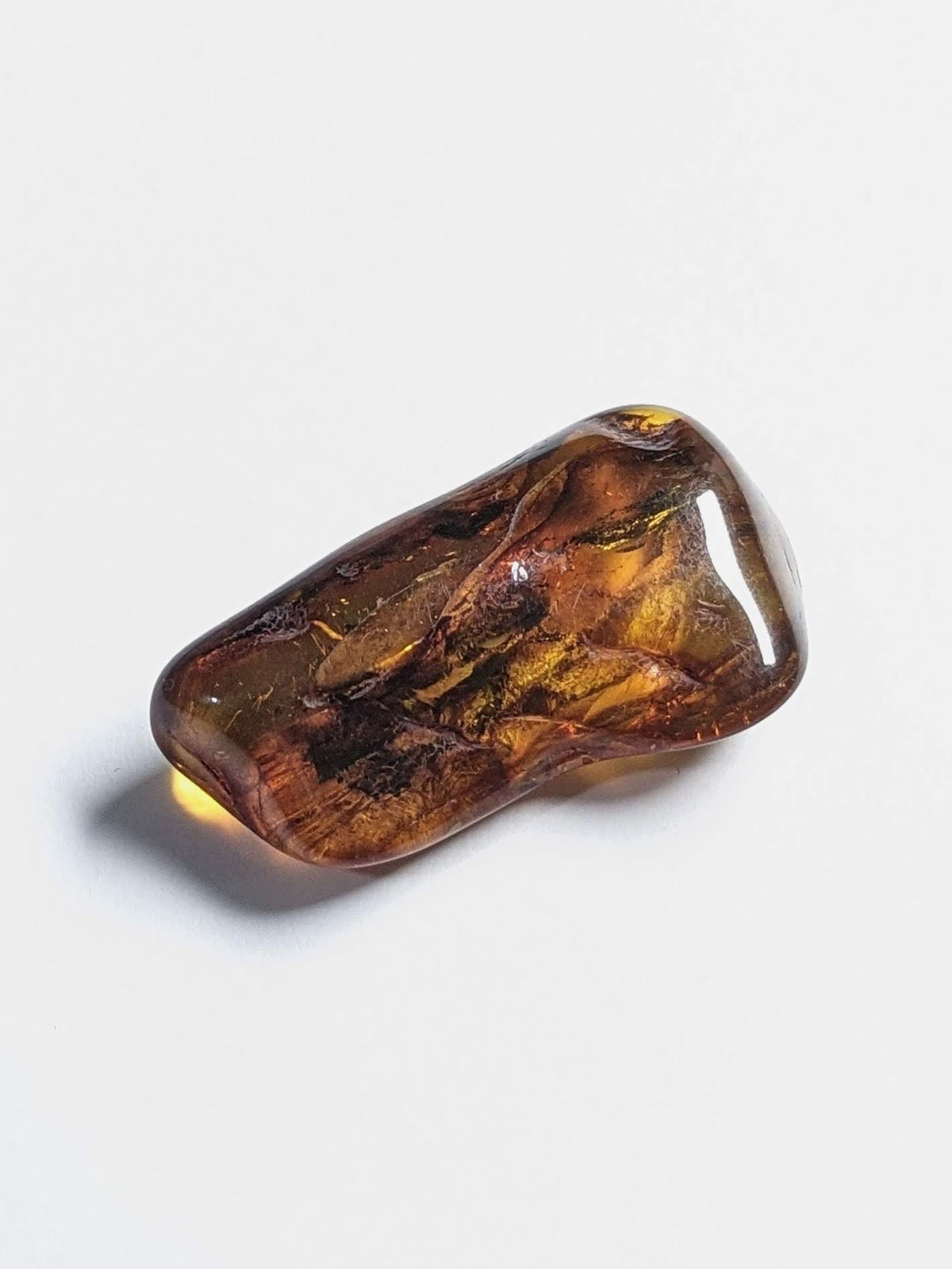 Baltic Amber Polished 37mm 4g