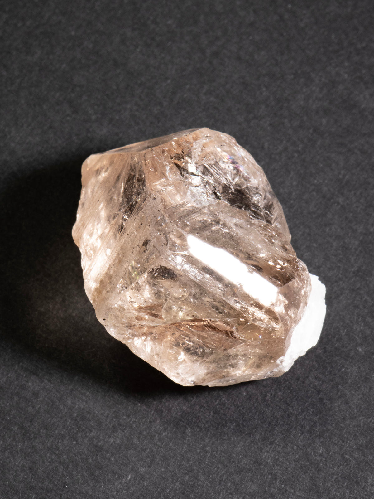 Skardu Champagne Topaz Crystal 28mm 16g