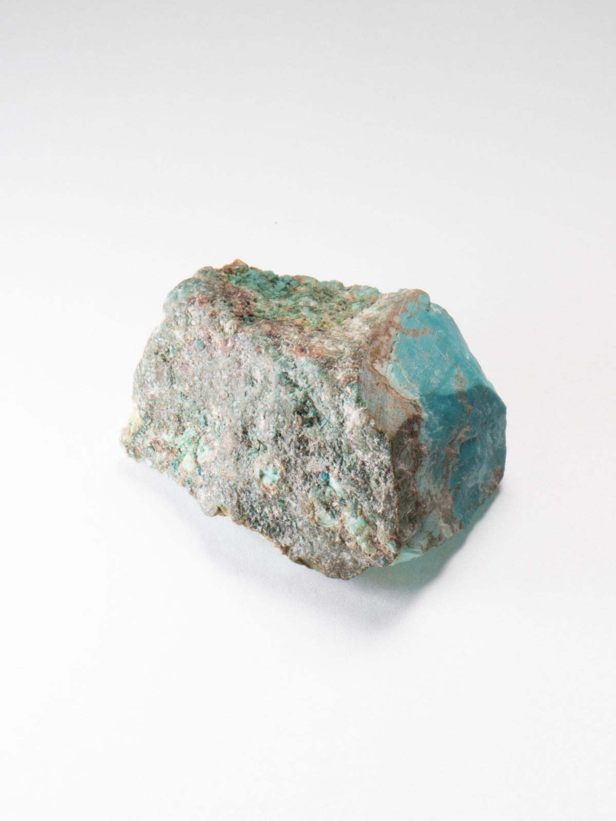 Kingman Turquoise in Matrix - Arizona 36mm 26g