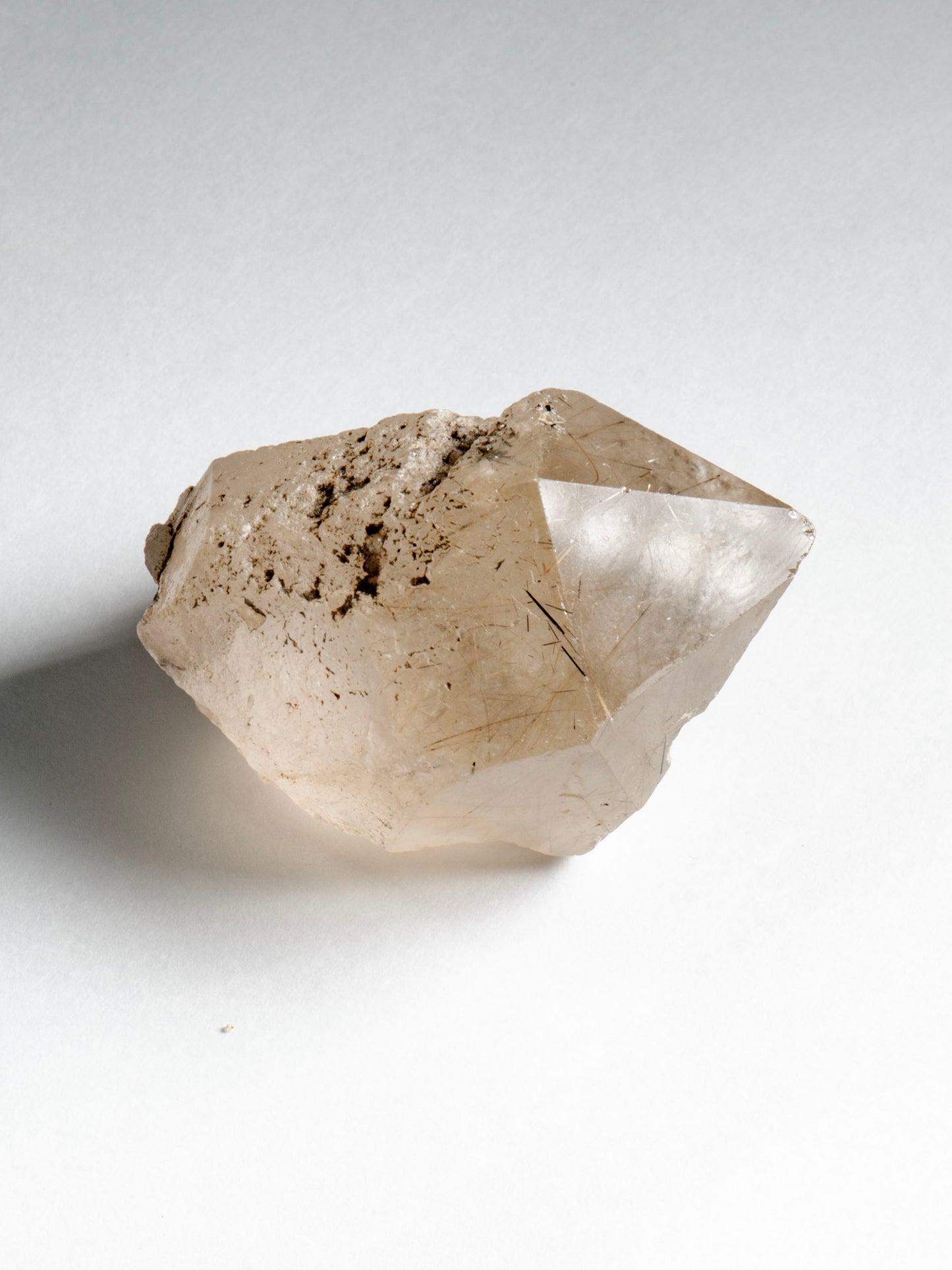 ザギ水晶 原石（ルチル内包）