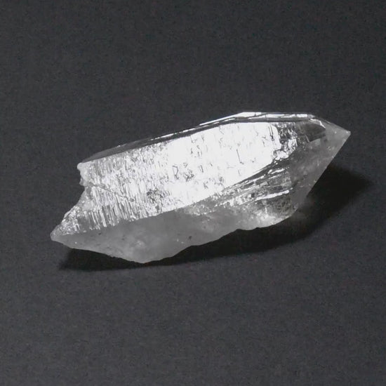 ガネーシュヒマール産ヒマラヤ水晶 原石