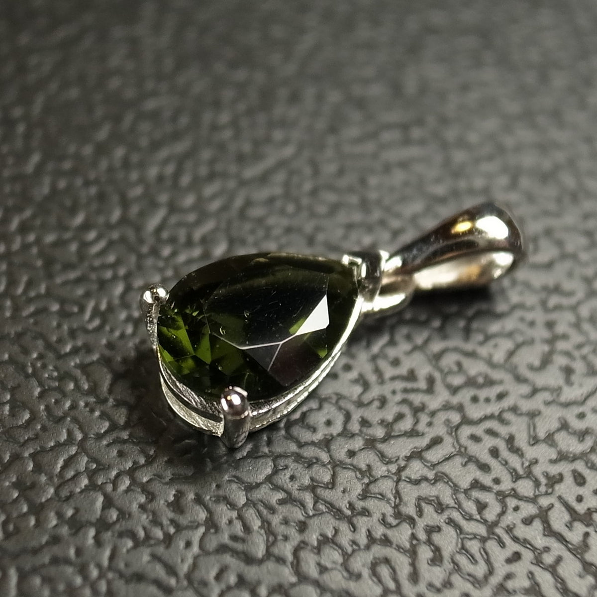 Moldavite Pendant — Czech Republic 15mm 1g