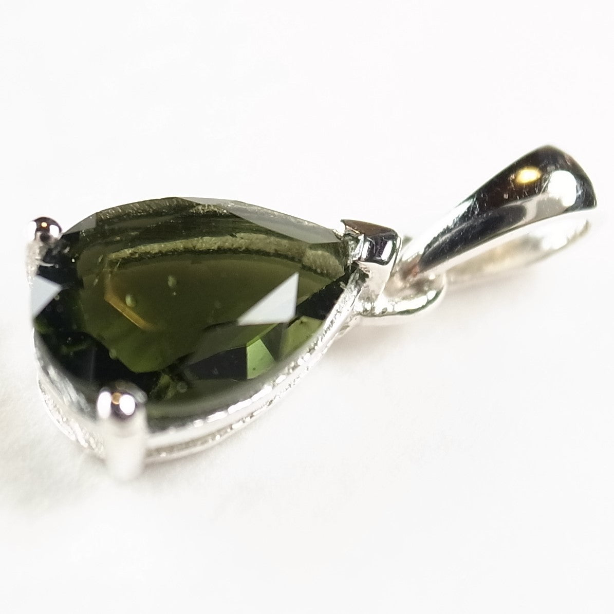 Moldavite Pendant — Czech Republic 15mm 1g