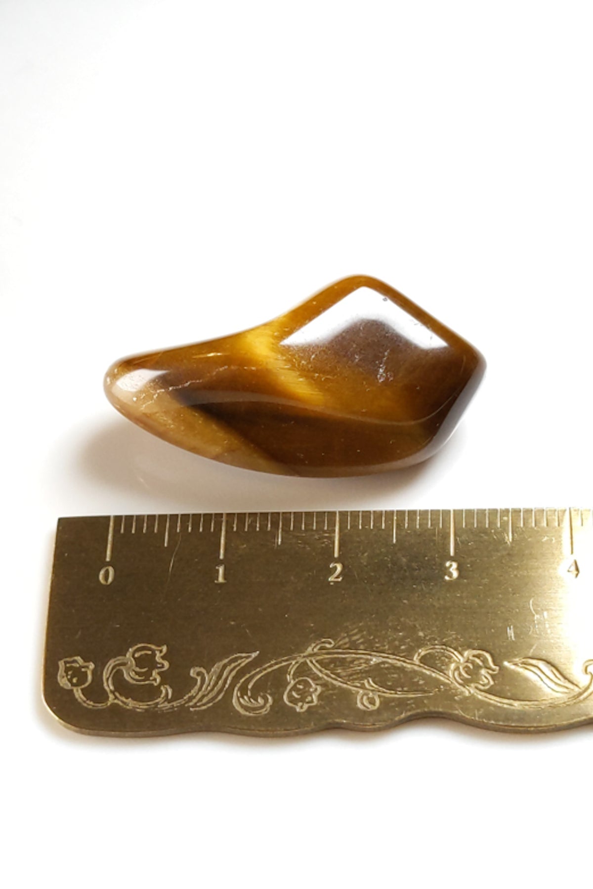 Tiger’s Eye Polished Pebble with Golden Bands 34mm 11g