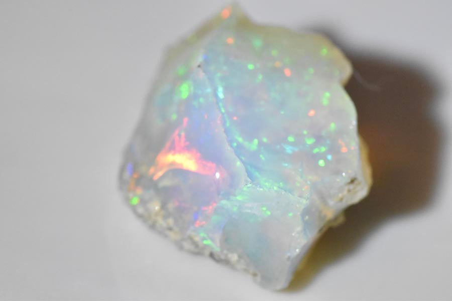 Raw Opal Crystal - Play-of-Color 17mm 1.82g
