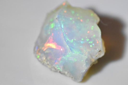 Raw Opal Crystal - Play-of-Color 17mm 1.82g