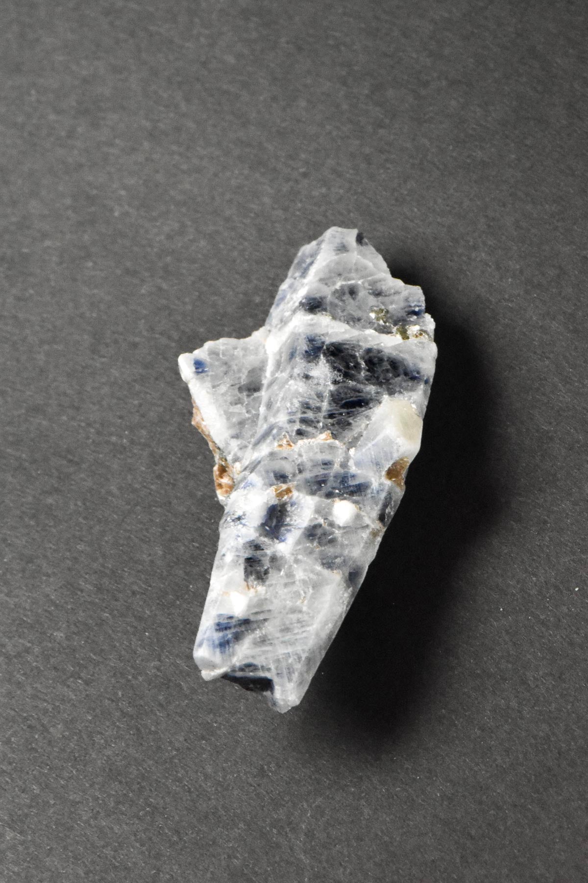 Rough Sapphire with Blue Flecks and Matrix 40mm 11g
