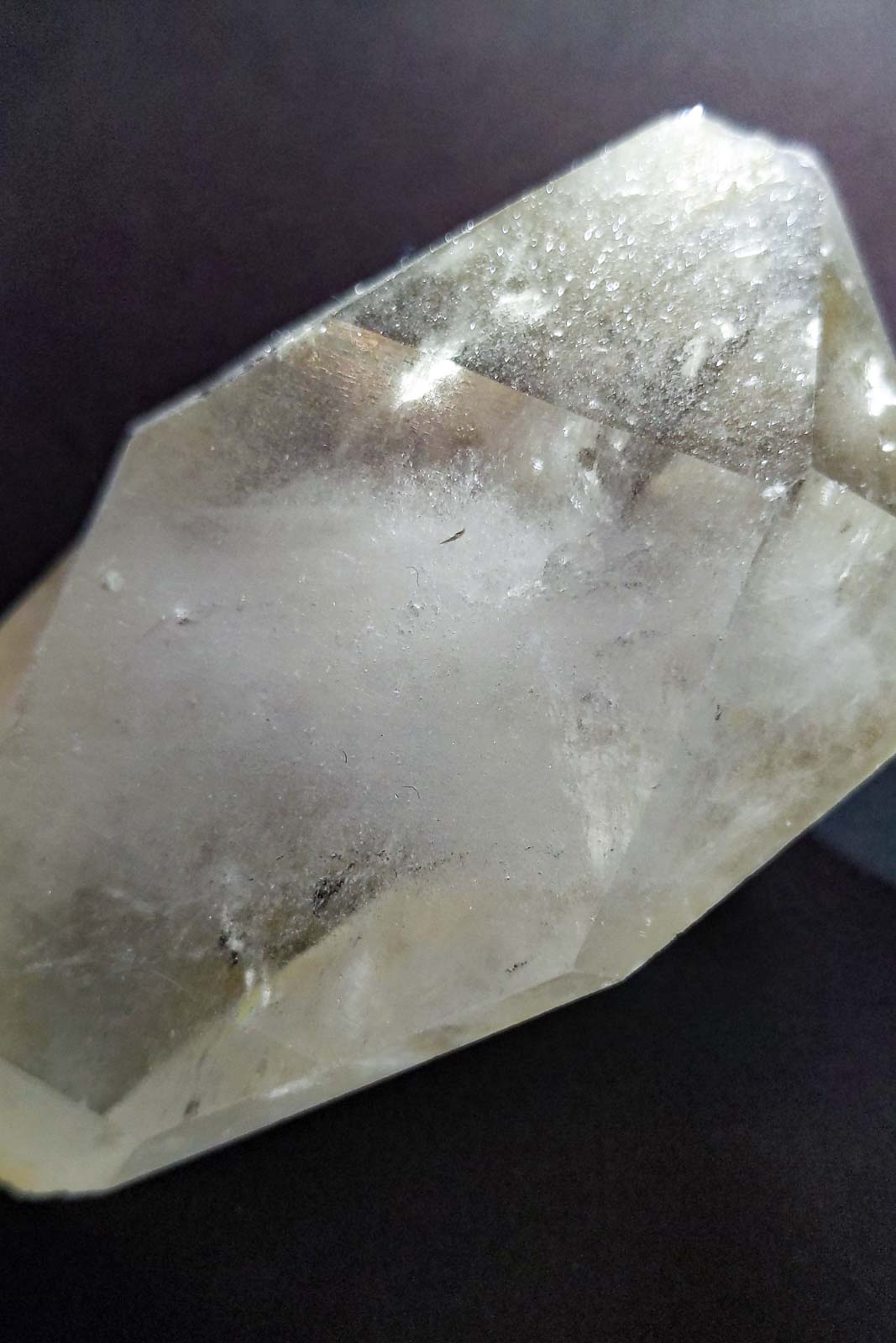 ヒマラヤ水晶 クリスタル 原石（Gilgit-Baltistān州産）