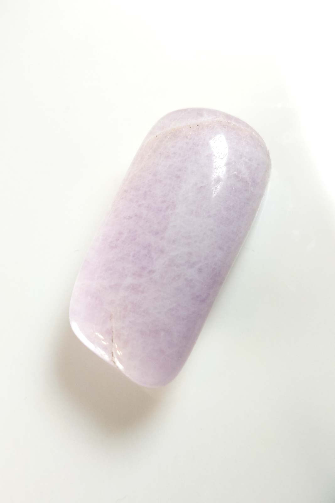 Pale Lilac Kunzite Polished Pebble 41mm 19.6g