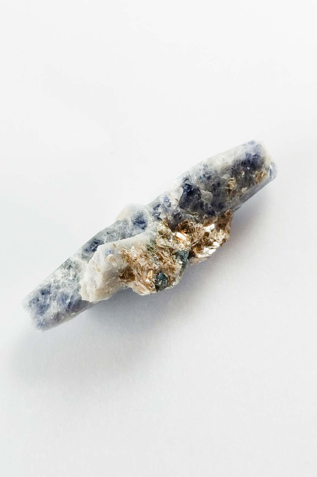 Rough Sapphire with Blue Flecks and Matrix 40mm 11g