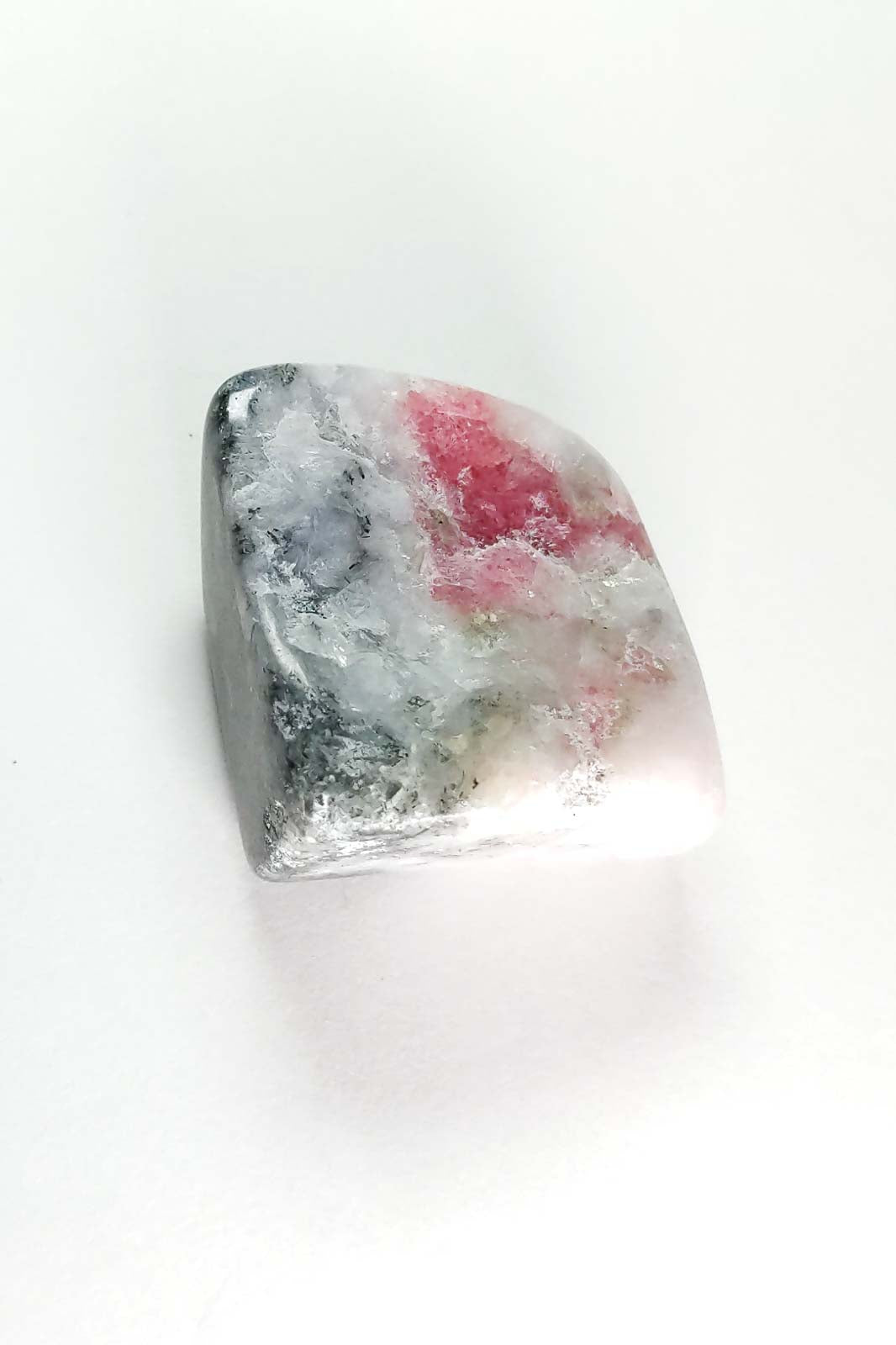 Pink Tugtupite from Greenland 24mm 13.3g