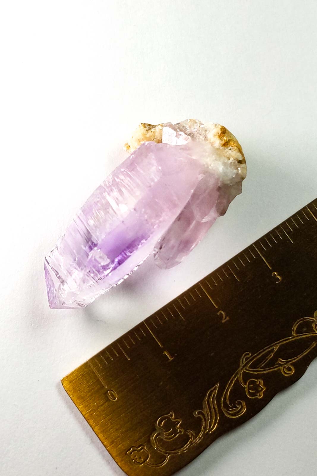 Veracruz Amethyst Crystal in Pale Violet 36mm 8.8g