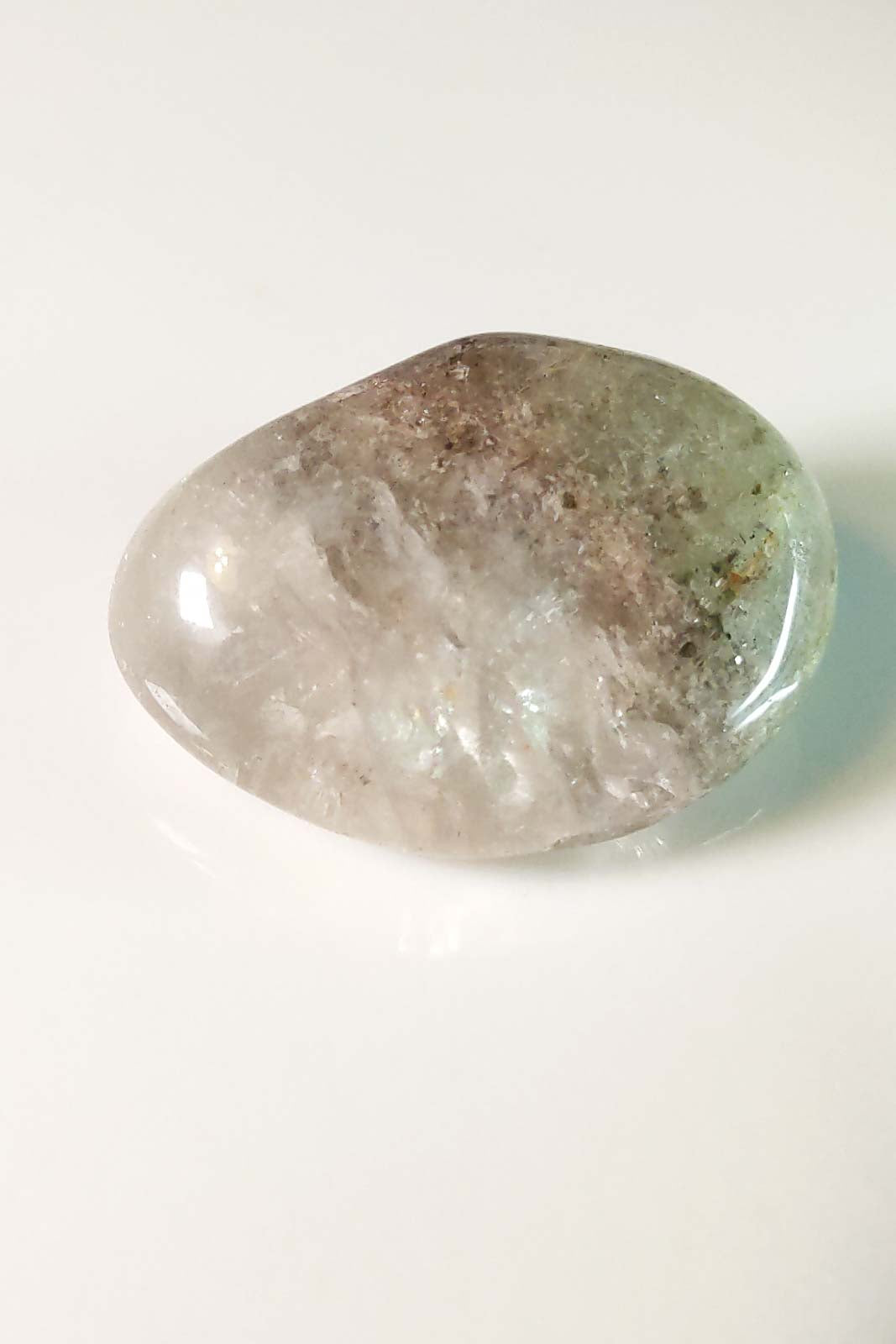 Zambian Witches’ Finger Quartz Polished Pebble 30mm 12g