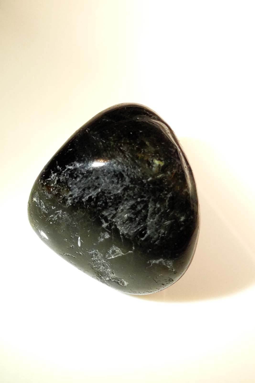 Nuuk Nuummite Polished Pebble - Greenland 26mm 22g