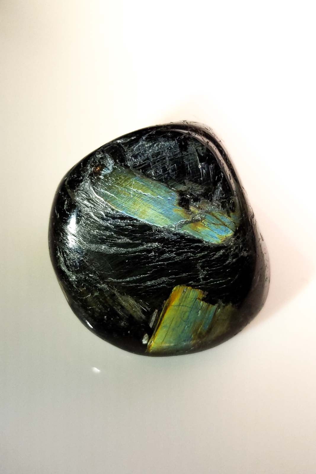 Nuuk Nuummite Polished Pebble - Greenland 26mm 22g