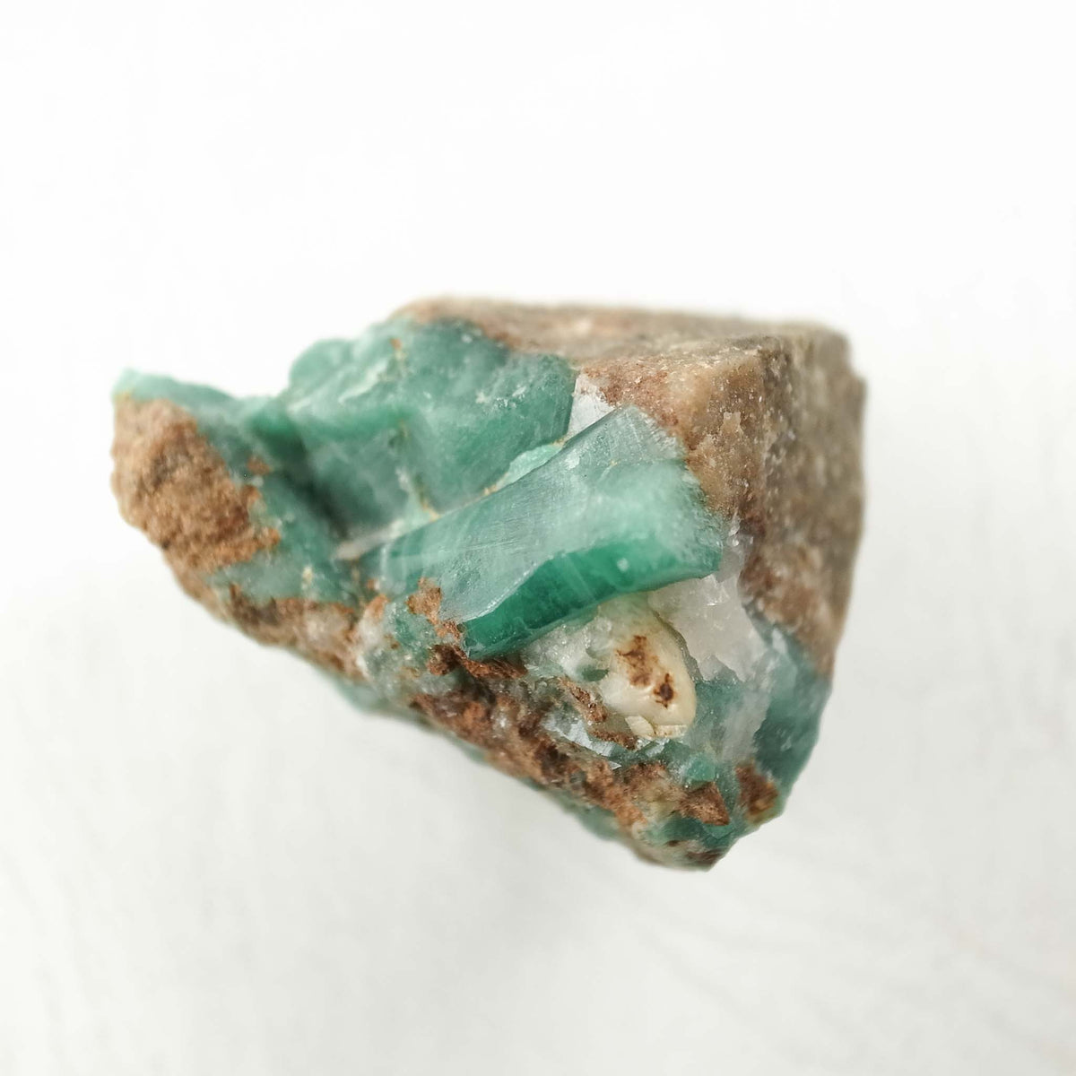 Panjshir Emerald Crystal on Matrix 36mm 21.8g